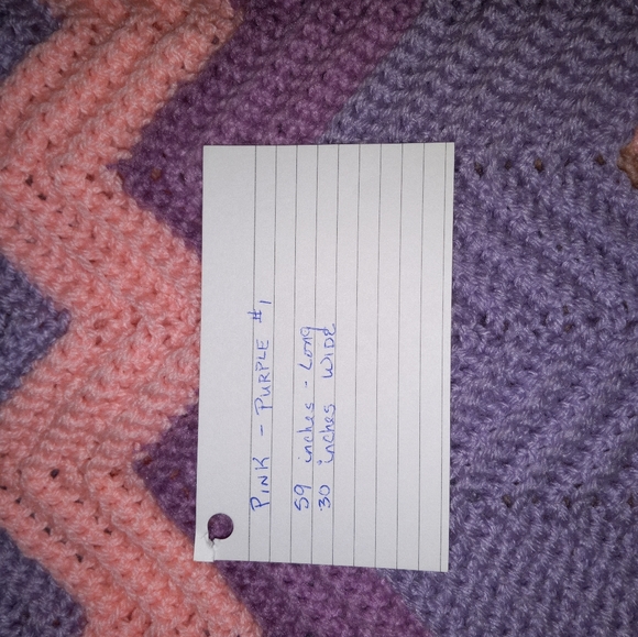 Pink purple lap blanket - Picture 2 of 2